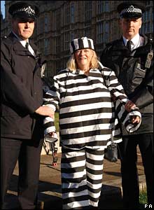 [widdecombe.jpg]