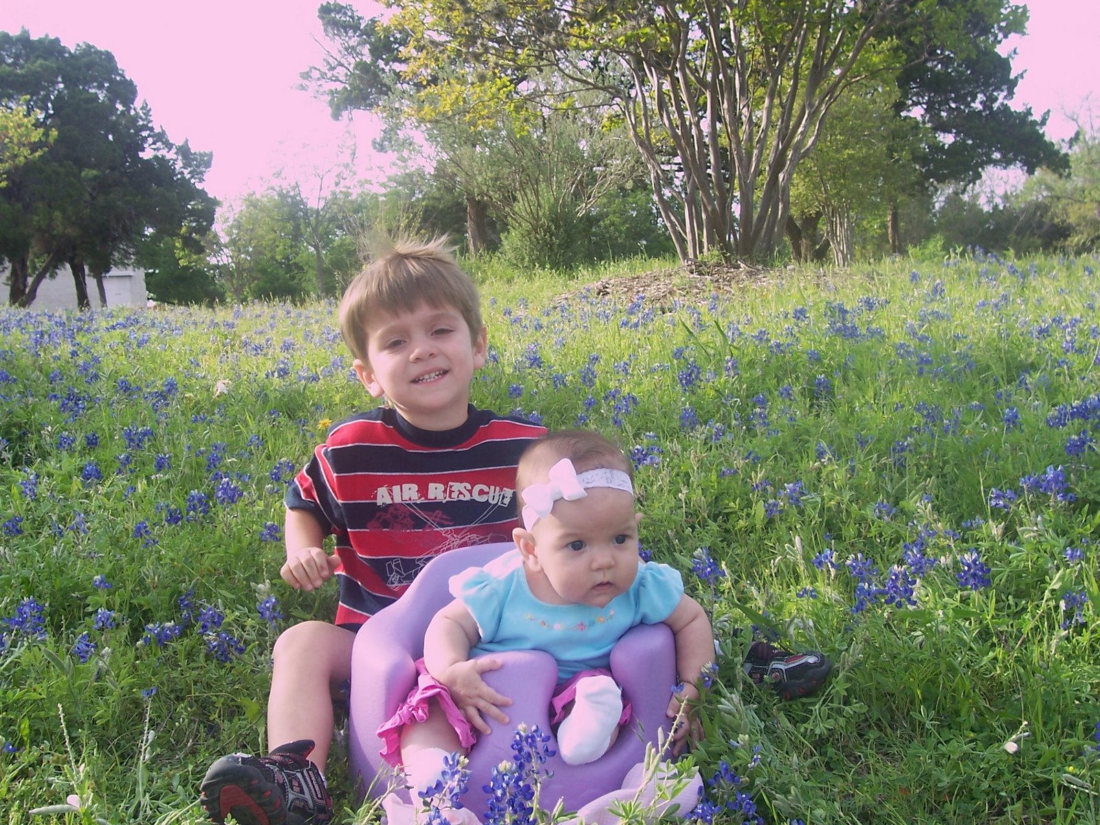[2009+-+Easter+and+bluebonnets+April+105.jpg]