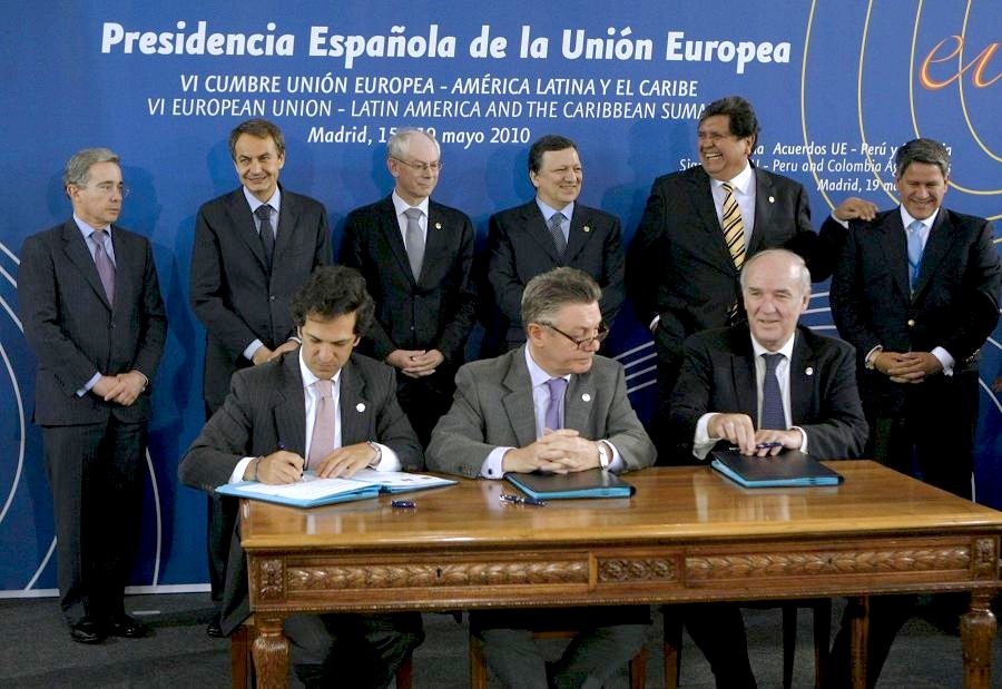 GRANDE BLOQUE ECONOMICO MUNDO grande bloque economico mundo: