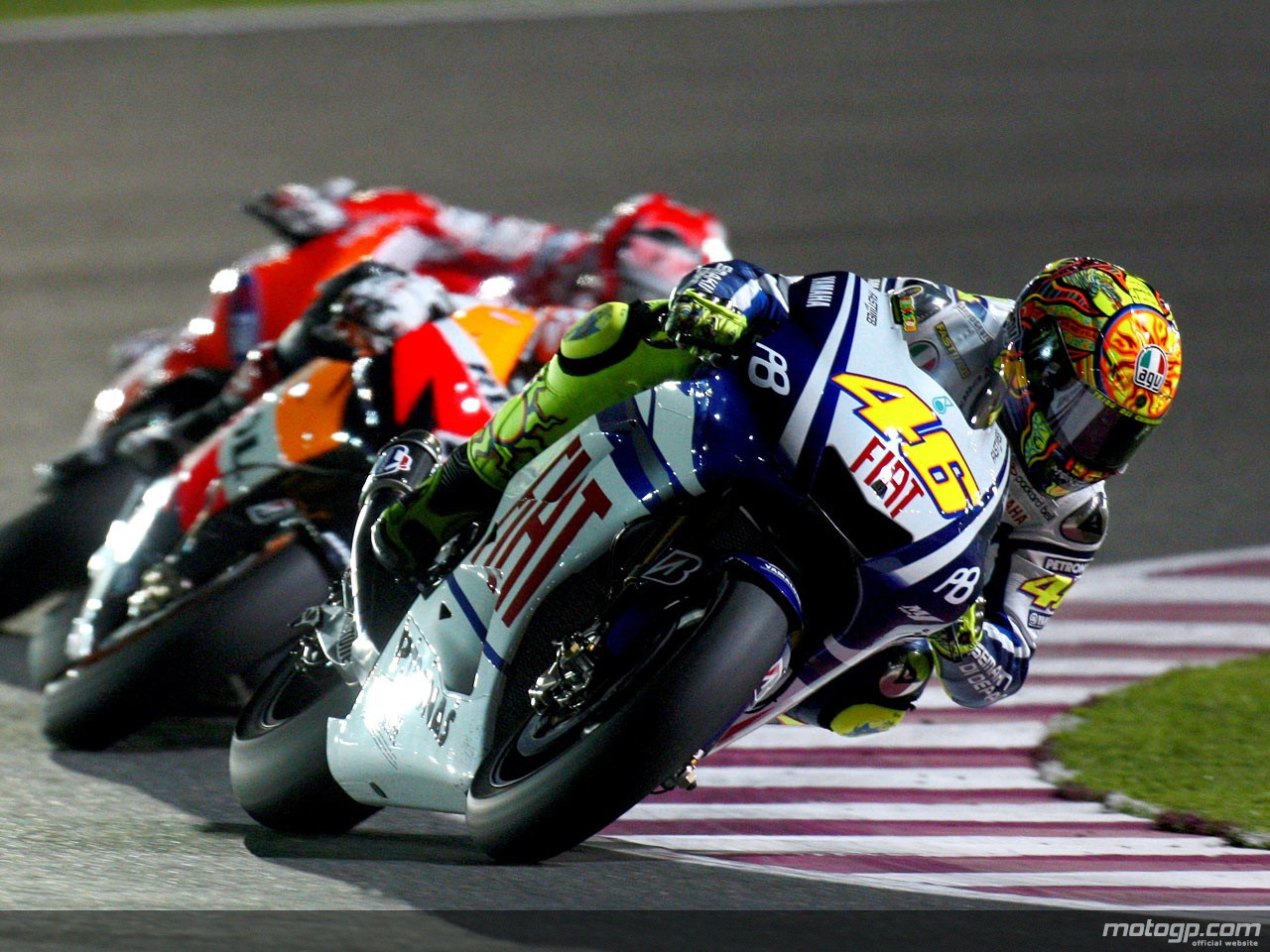 MotoGP Series MotoGP Qatar Stoner Jatuh Rossi Juara