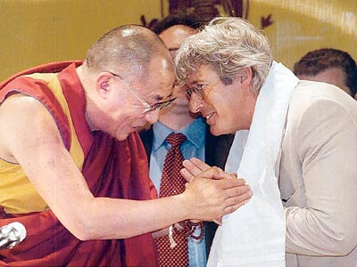 Tai-chi-chuan, Tao & autres sagesses orientales The+Dalai++Lama+with+Richard+Gere