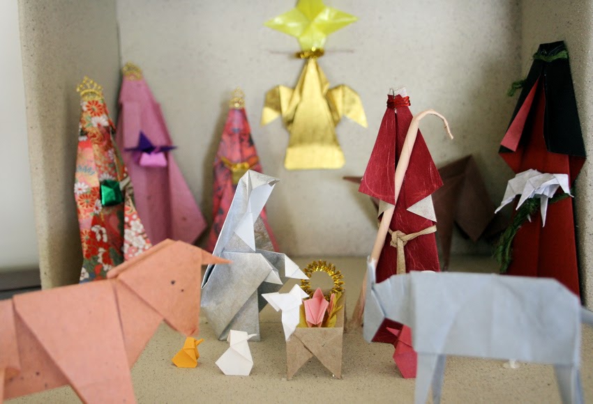 Hot Mess Sundae Origami Creche