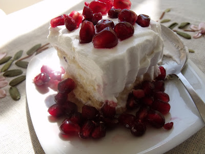 Articole culinare : prajitura cu rodie(pomegranate cake)