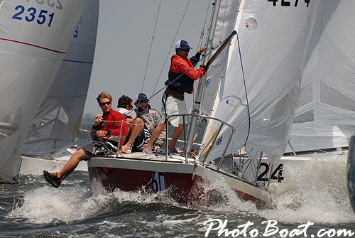 [J24Nationals517B08_+335+copy.jpg]