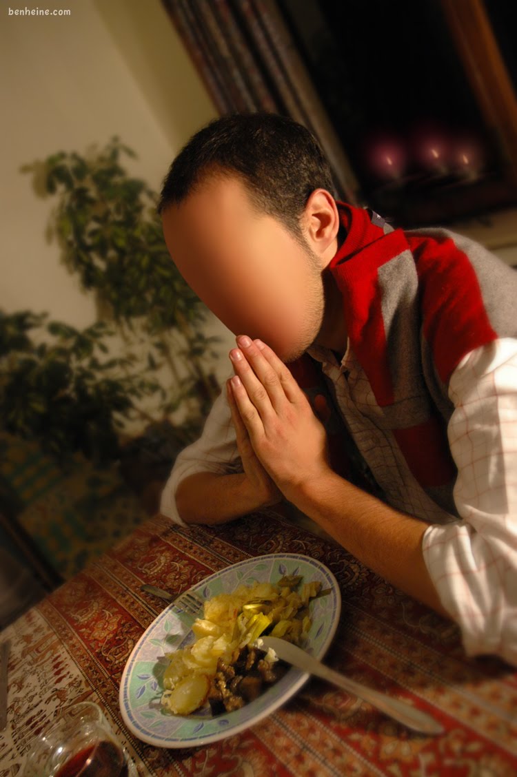 [-+Anonymous+-+2+(Ben+Heine).jpg]