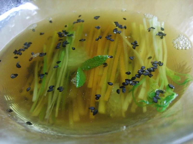 Sopa de fideos vegetales - vegetable noodle soup