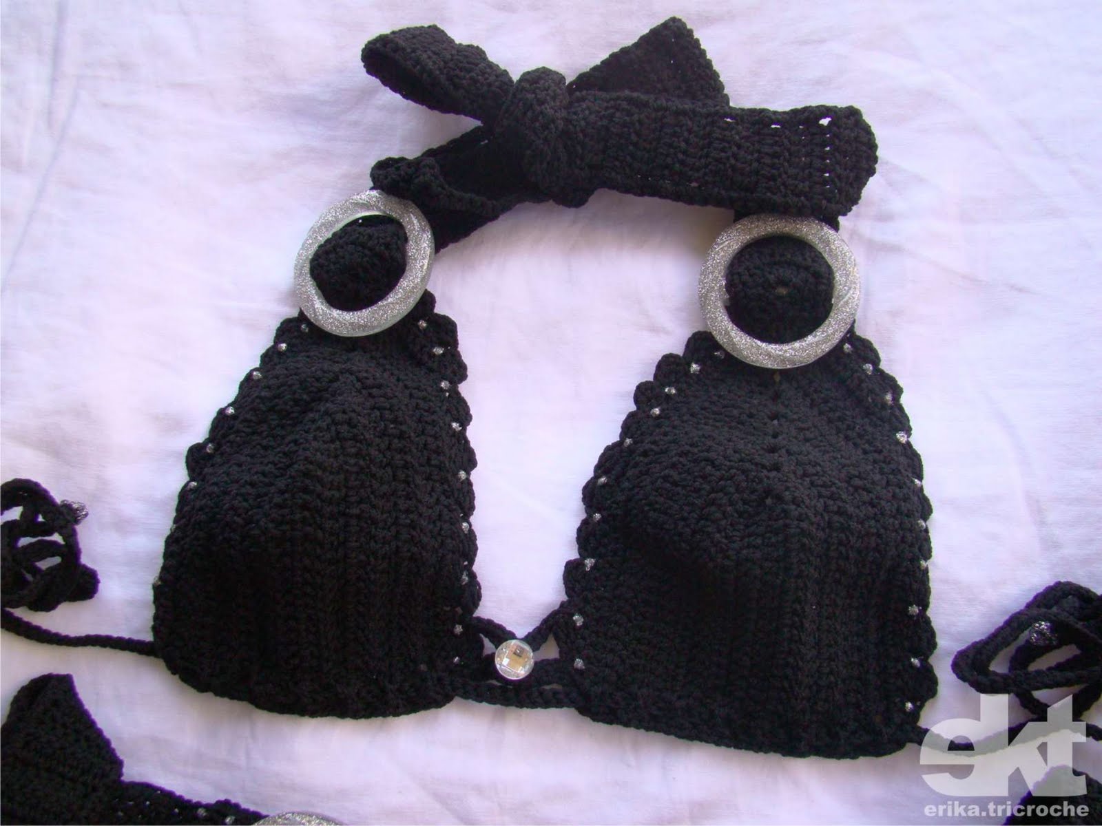 [foto+biquine+preto+e+fivela+glitter2.jpg]