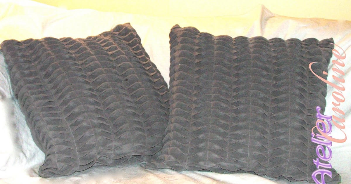 Artfully Caroline Tutorial Herringbone tucks pillows