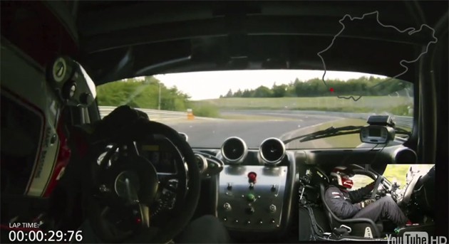 Melihat Mobil Pagani Huayra Bc Roadster Saat Melaju Di Circuit De Spa Francorchamps Indozone Id