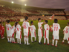 Entrada em campo no Beira Rio