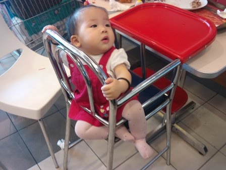 [Copy+of+DSC02279.JPG]