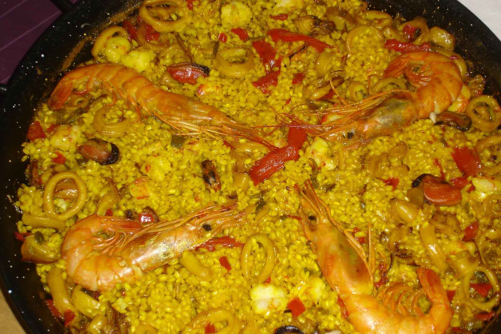 Las recetas de Domi PAELLA DE CALAMARES