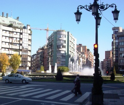 [oviedo-plaza-semaforo.jpg]