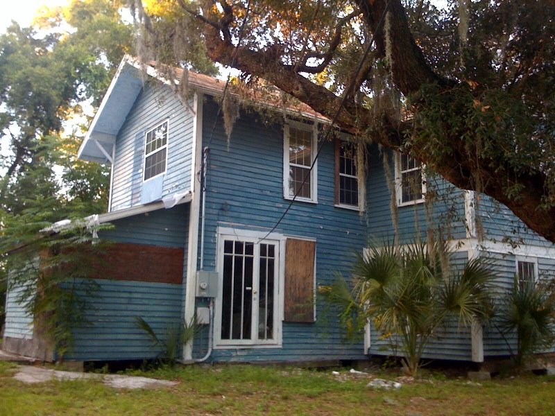 homes Safety Harbor Daily Photo