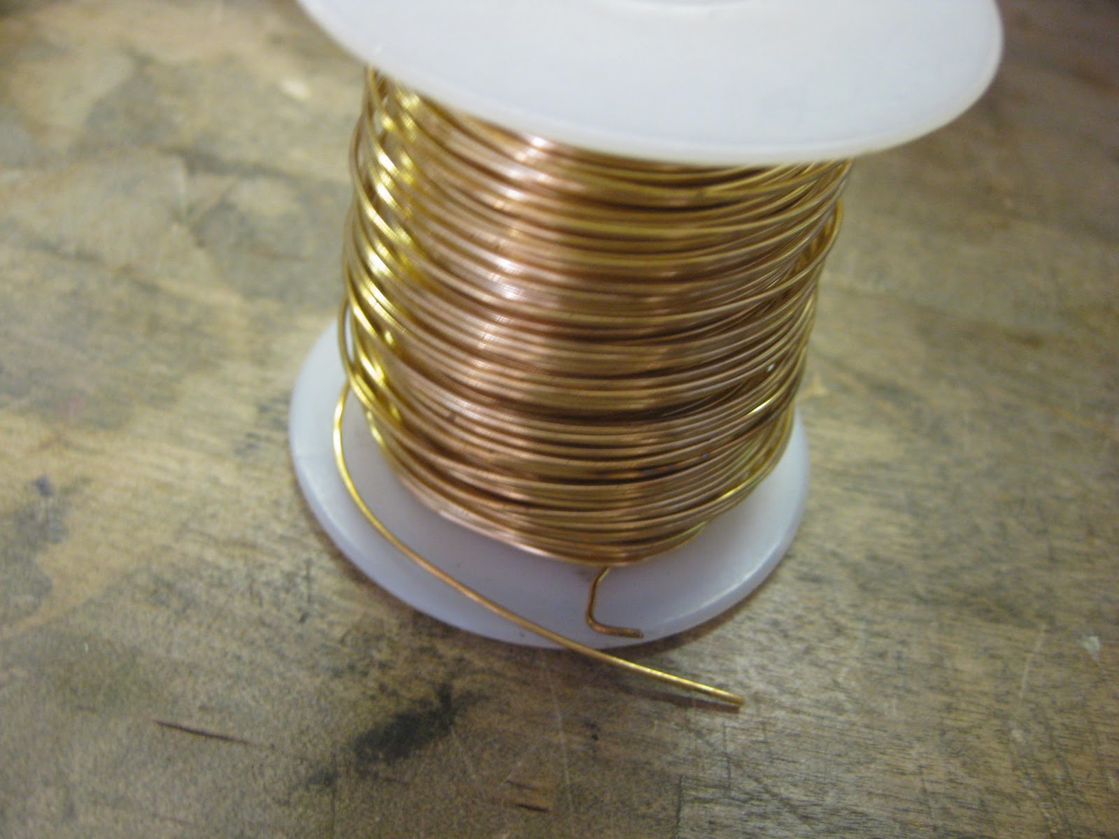 New Jewelry A Day Make a Bracelet from Grommets