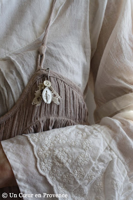 Broche réalisée avec une médaille ancienne