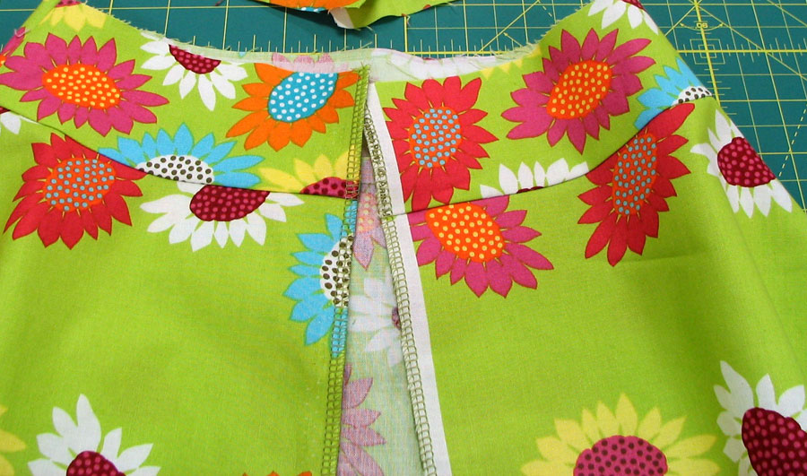 [5a-back-seams-overlocking.jpg]