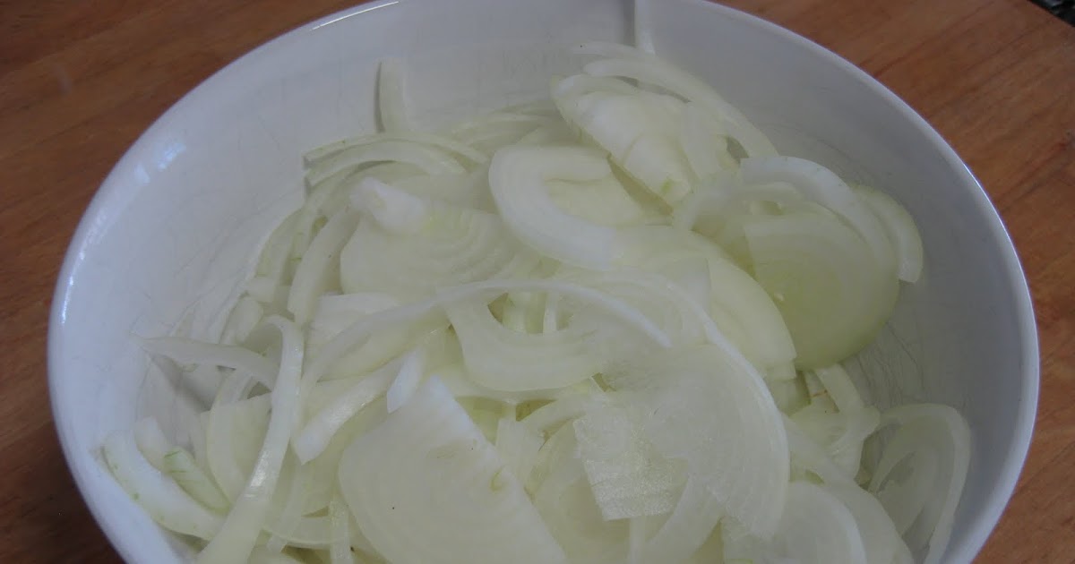 An empty stomach is the best cook Roasted onions and bad photos