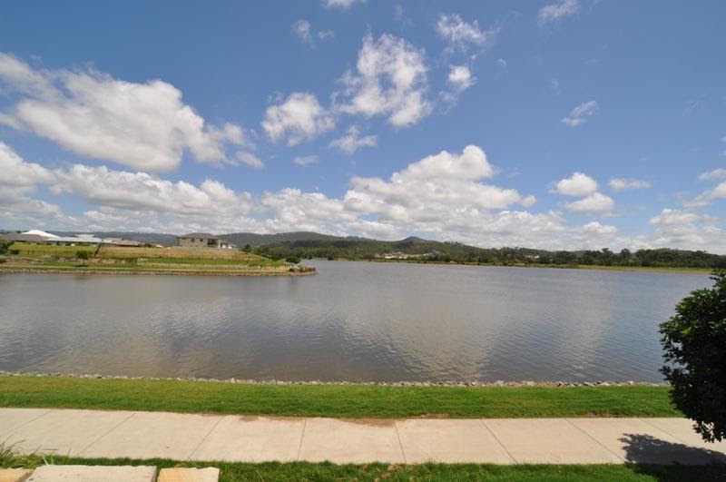 OXENFORD NEIGHBOURHOOD WATCH REGATTA WATERS PATH AROUND THE LAKE IN KMS