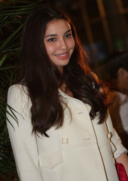 pictures actress manohara odelia pinot pictures actress manohara odelia pinot