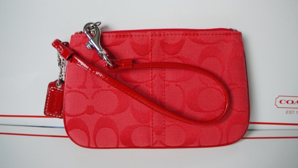 Coach Signature Cherry Wristlet 42391