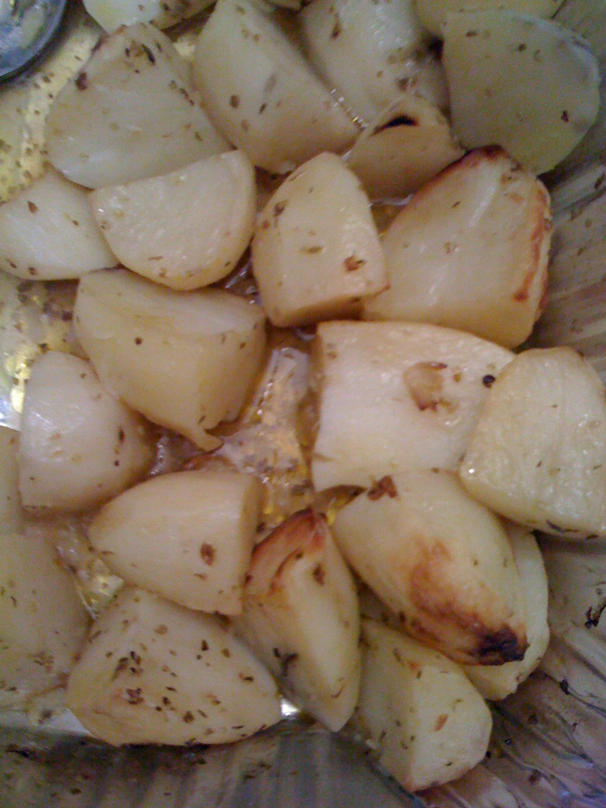 [greek+roasted+potatoes.JPG]