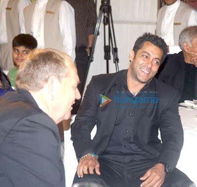 Salman Khan at Mumbai International Cyclothon image