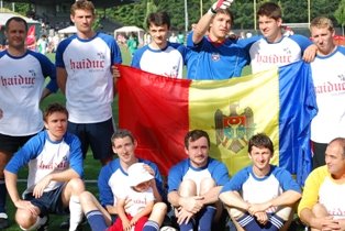[Haiduc+Moldova.jpg]