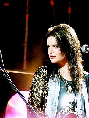 Alison Mosshart The rockstar who is known for leopard prints 