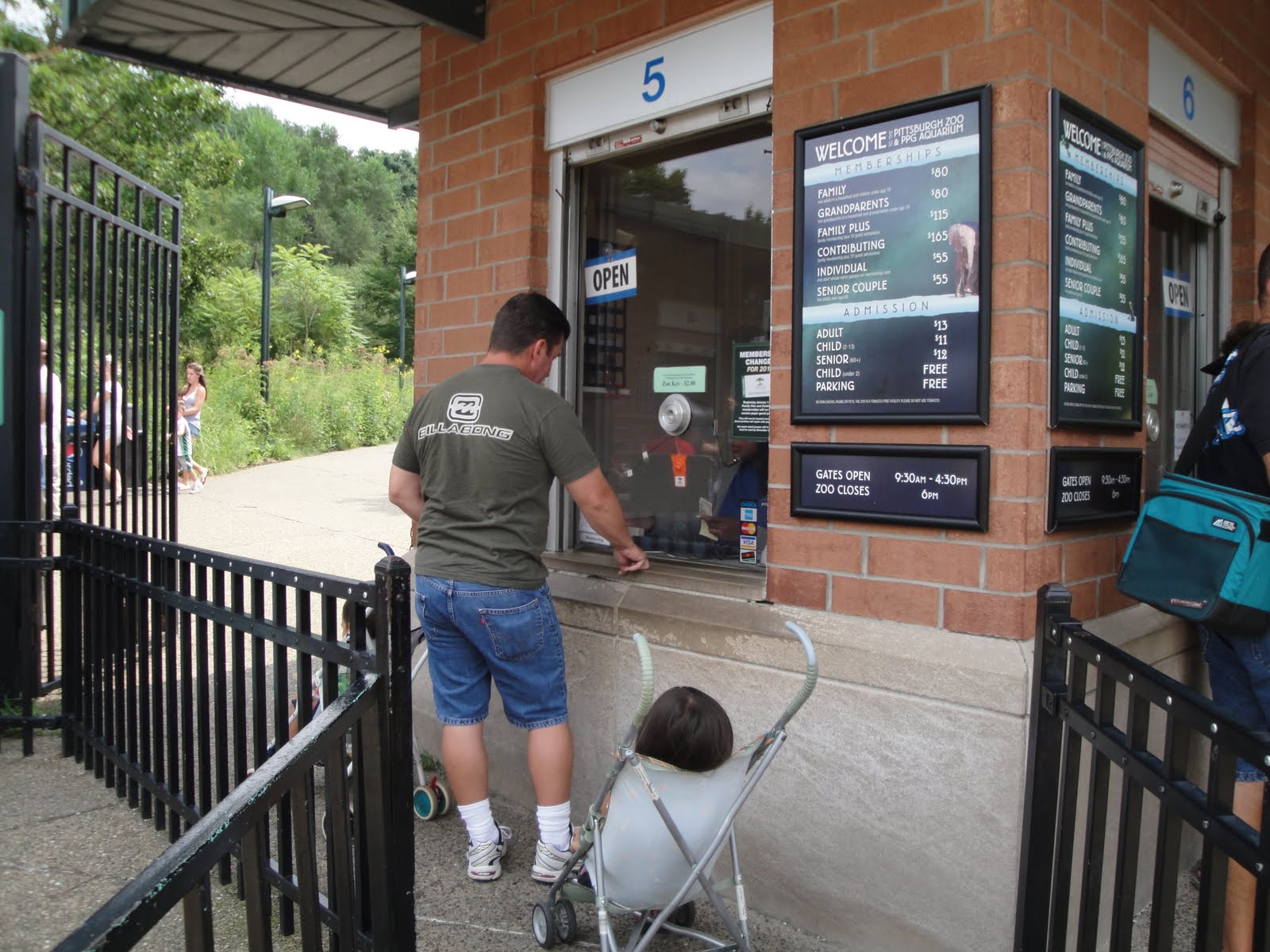 Pittsburgh Zoo Entrance