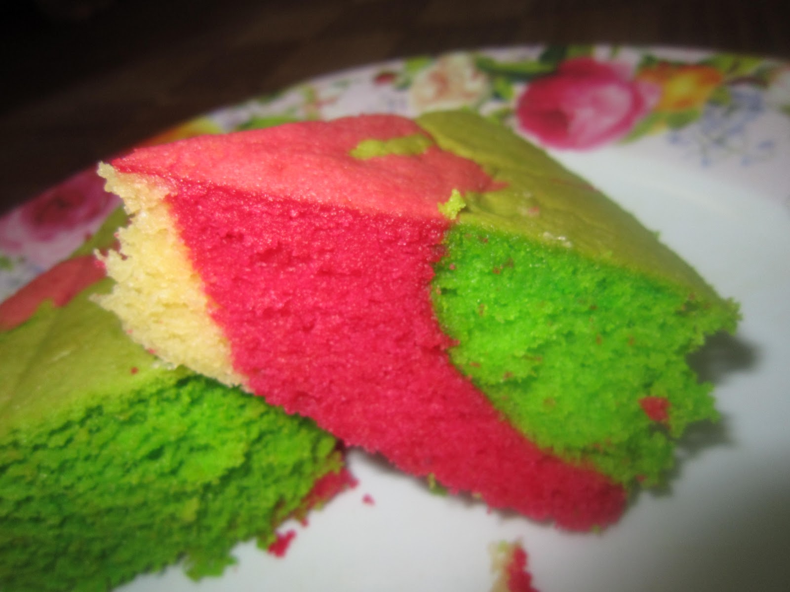 KEK WARISAN BONDA..... neenakeksarawak.blogspot.com