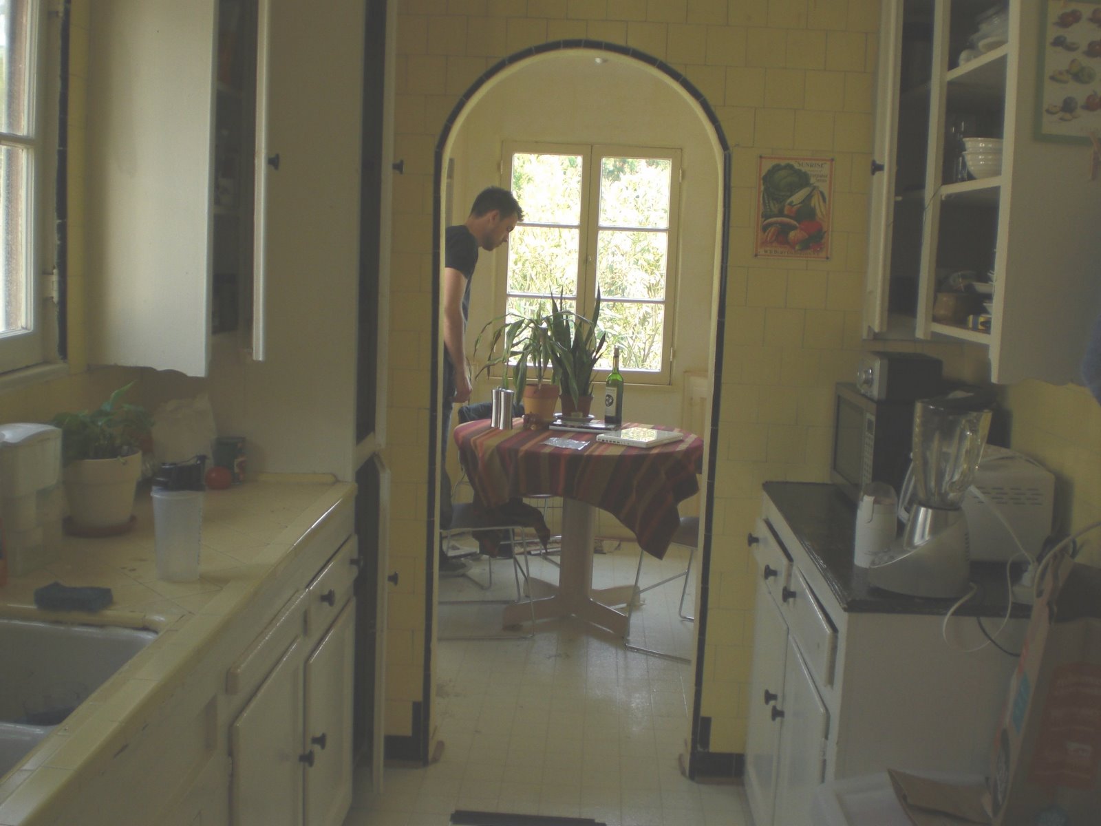 [Kitchen.JPG]