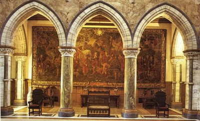 Entrada (Hall) Mount+Stuart,+Marble+Hall+arcade.+Catedrais+medievais