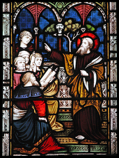 São Paulo, uma vez convertido, confundia os judeus demonstrando que Jesus é o Cristo anunciado pelos profetas São Paulo, uma vez convertido, confundia os judeus demonstrando que Jesus é o Cristo anunciado pelos profetas