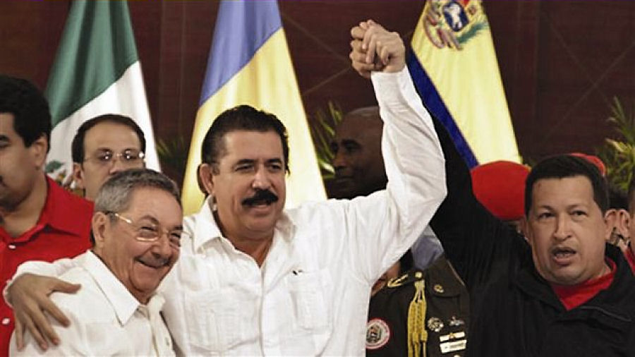 [Raul+Castro+Zelaya+e+Chavez.jpg]