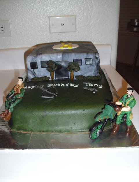 Sugarlips Cakes: Call of Duty Cake