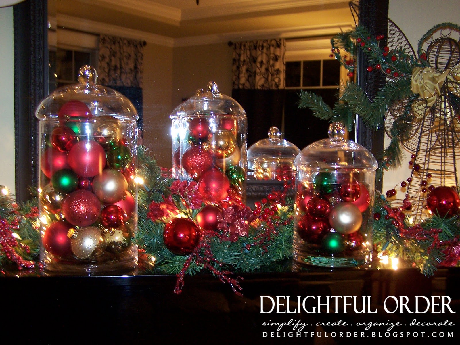 Delightful Order Christmas Ornament Glass Jars