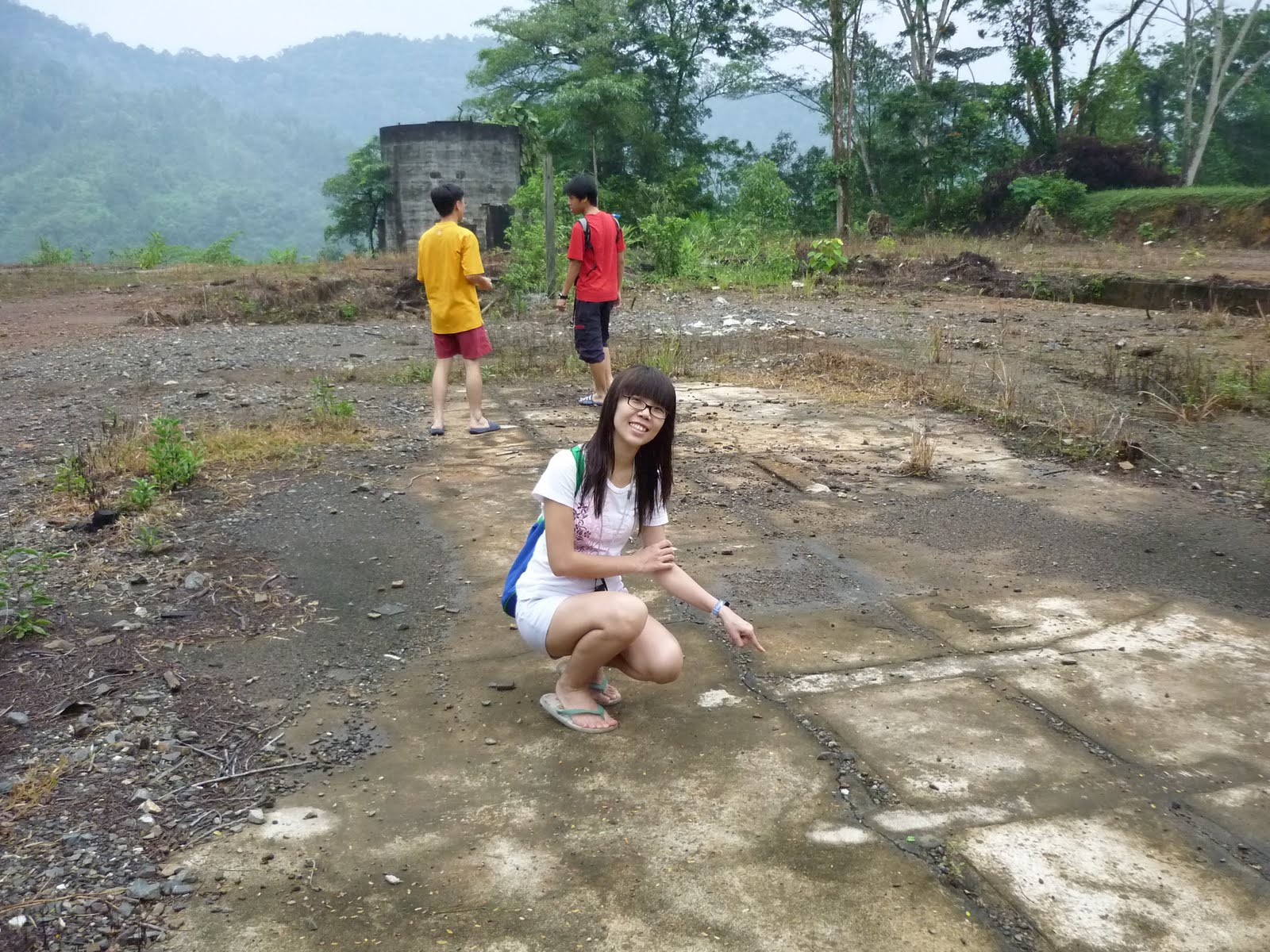 [P1030989.JPG]