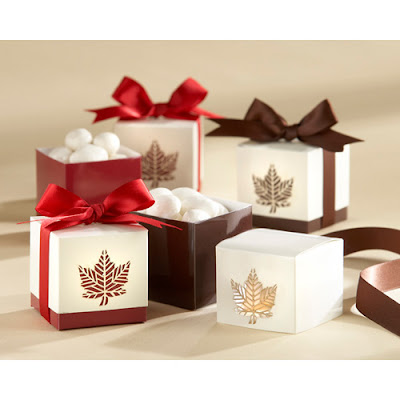 Aren 39t these favor boxes just the cutest Perfect for a Brown and Red themed Aren 39t these favor boxes just the cutest Perfect for a Brown and Red themed