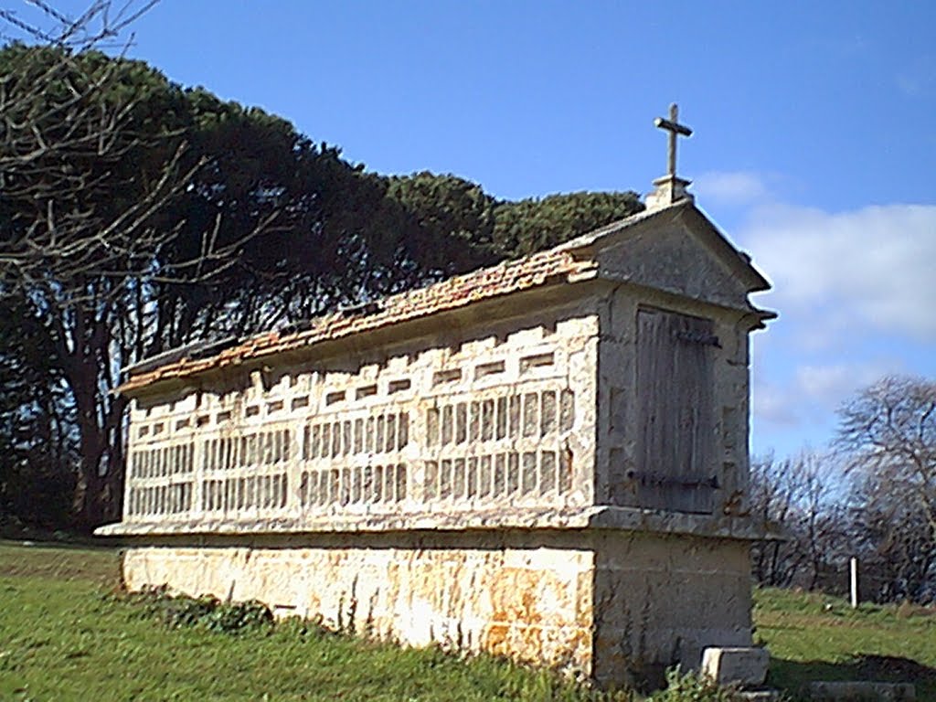 [Horreo2.jpg]