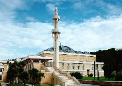 صور لبعض اشهر مساجد العالم Mosque%2Bin%2Brome