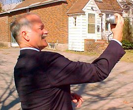 [Jack-Layton-takes+his+own+picture.jpg]