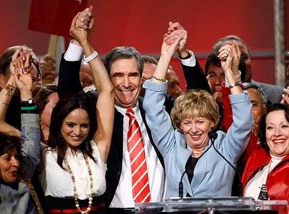 [1+iggyconvention.jpg]