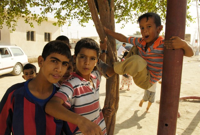 [iraqi+children.jpg]