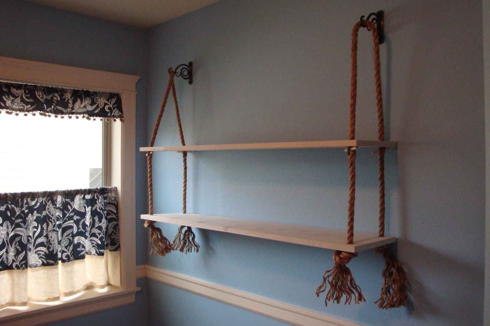 DIY Rope Shelf - DIY Show Off ™ - DIY Decorating and Home Improvement  BlogDIY Show Off ™ – DIY Decorating and Home Improvement Blog