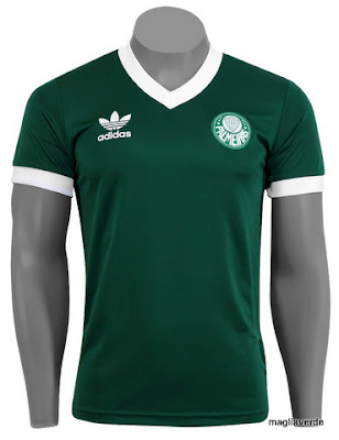 camiseta vintage adidas