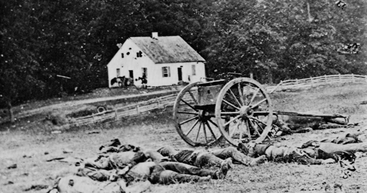 History of Photography Mathew Brady, Civil War Battlefield