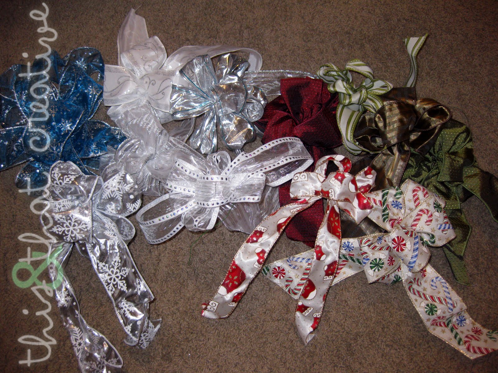 This and That Creative Blog Christmas Tree Bows