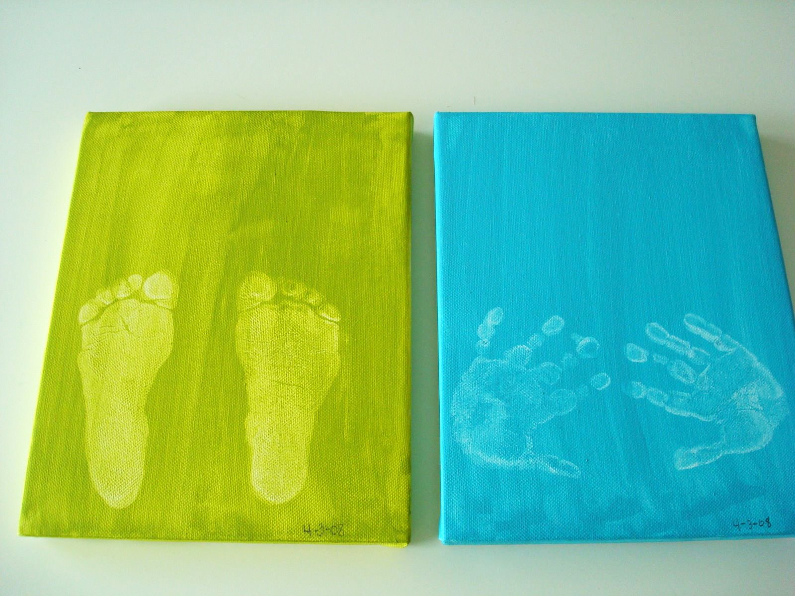 [Fingerpaint_wall_art.JPG]