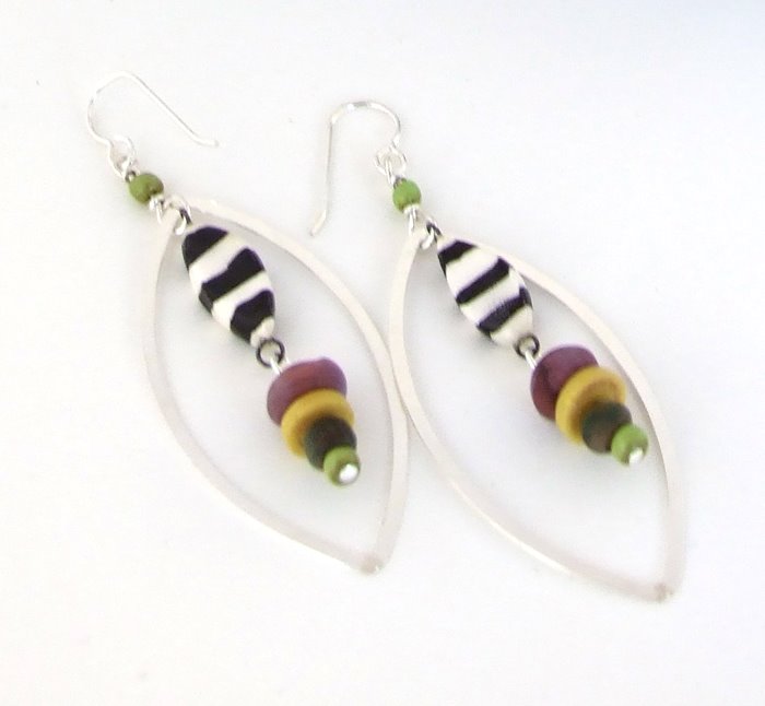 [tgivingearrings.jpg]